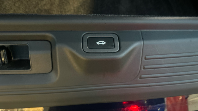 Land Rover Range Rover 3.0 D300 Westminster Black 4dr Auto Diesel Estate